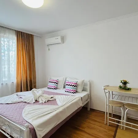 Apartman Summer Breeze 403 Sudio Sunny *