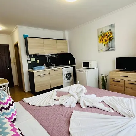 Apartman Summer Breeze 403 Sudio Sunny Napospart